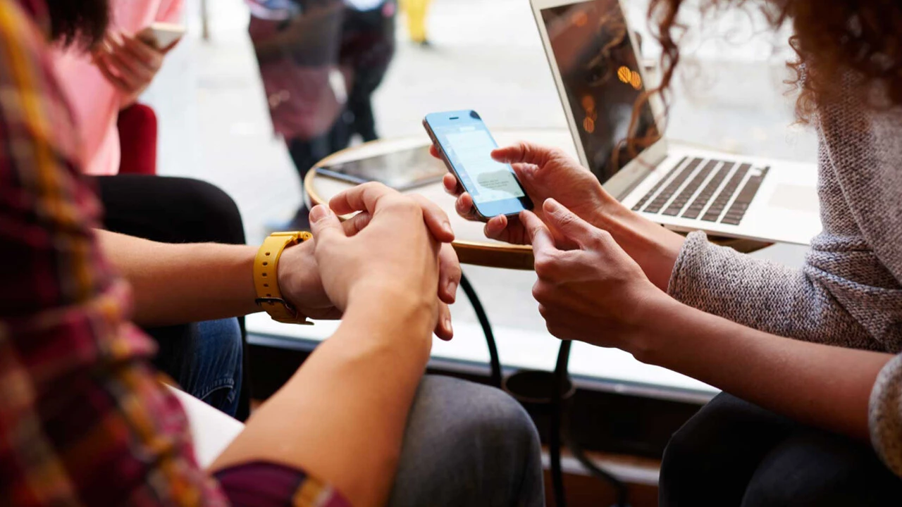 GSM operatörleri ile anlaşıldı! Üniversite öğrencilerine internet desteği...