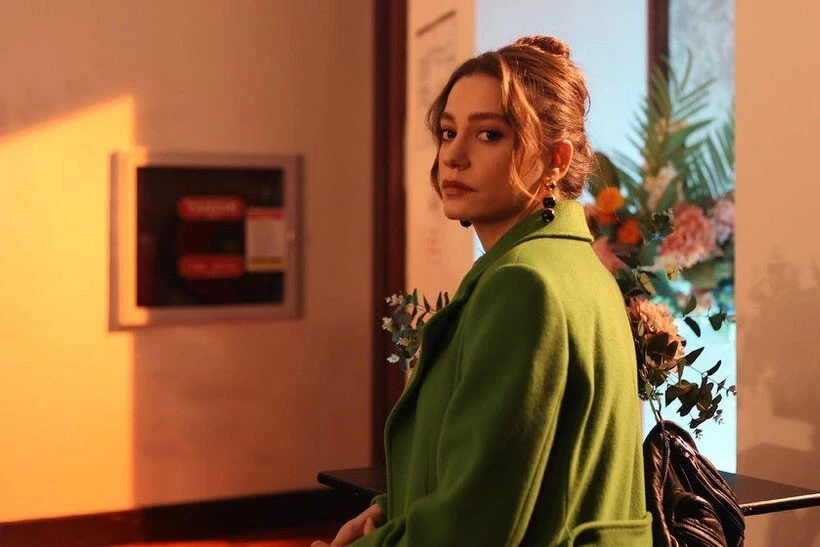 Nuri Alço'dan Serenay Sarıkaya'yı küplere bindirecek çıkış! Aldığı ücrete İsyan etti!