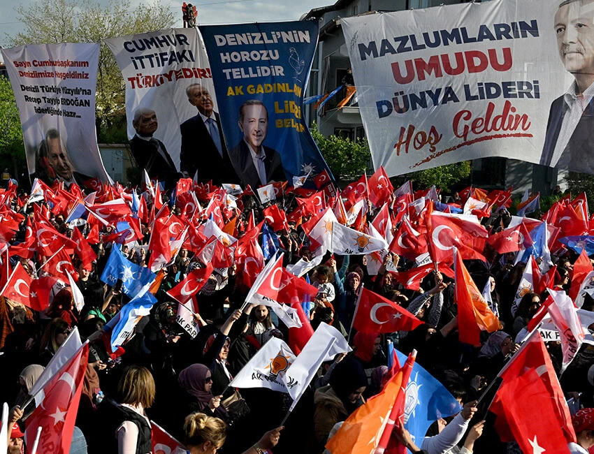 Cumhurbaşkanı Erdoğan muhalefete tepki: Bunlar patates soğanla uğraşsın bizim davamız büyük Cumhurbaşkanı Erdoğan muhalefete tepki: Bunlar patates soğanla uğraşsın bizim davamız büyük