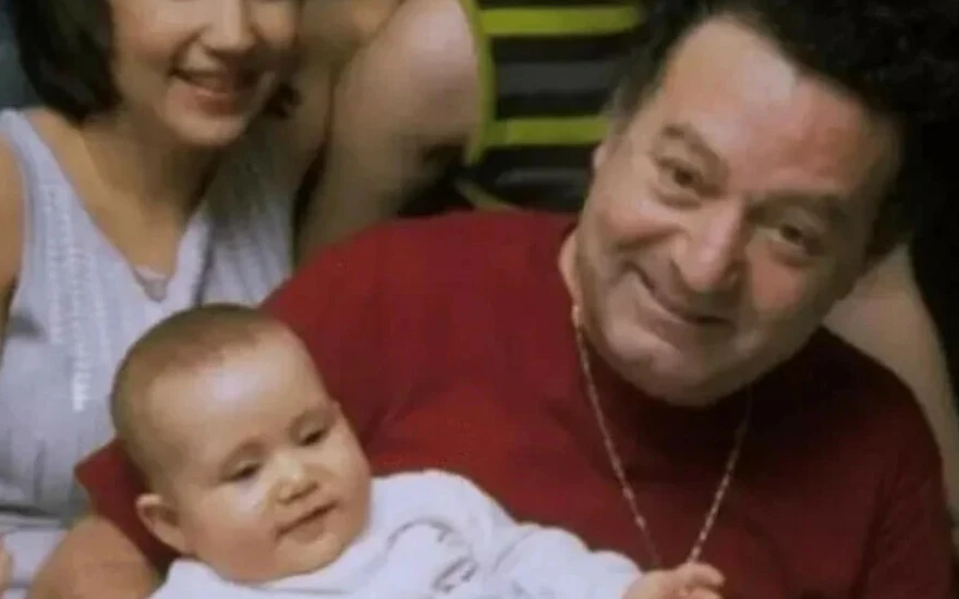 Kayahan'ın kızı Beste Açar uzaylılarla nasıl tanıştığını anlattı