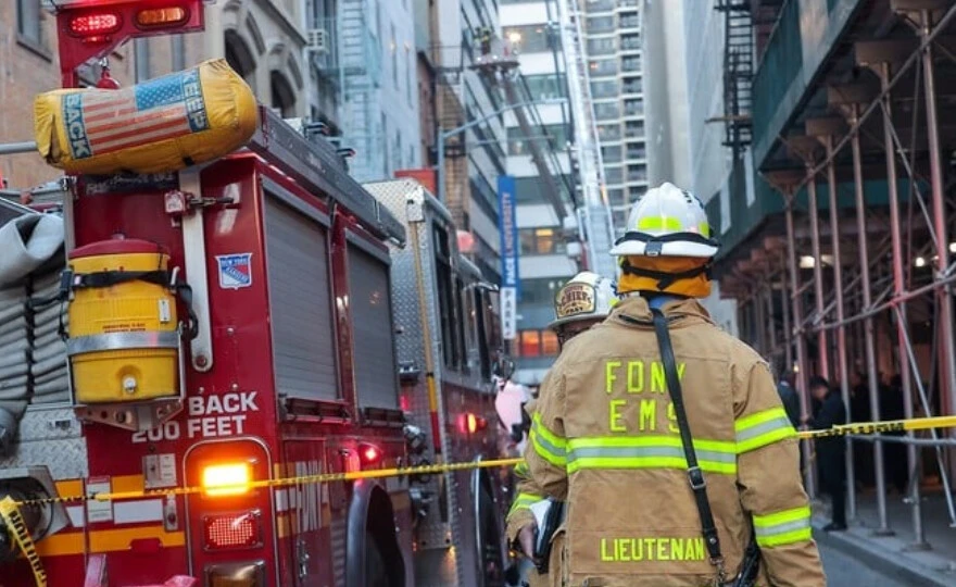 New York'ta otopark çöktü: Can kaybı ve çok sayıda yaralı var