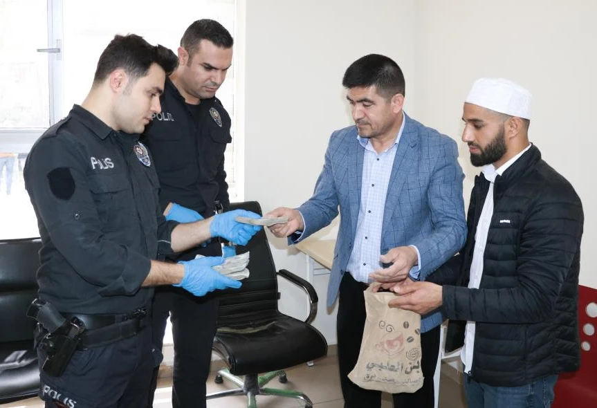 Enkaza dua için gittiler, servet buldurlar