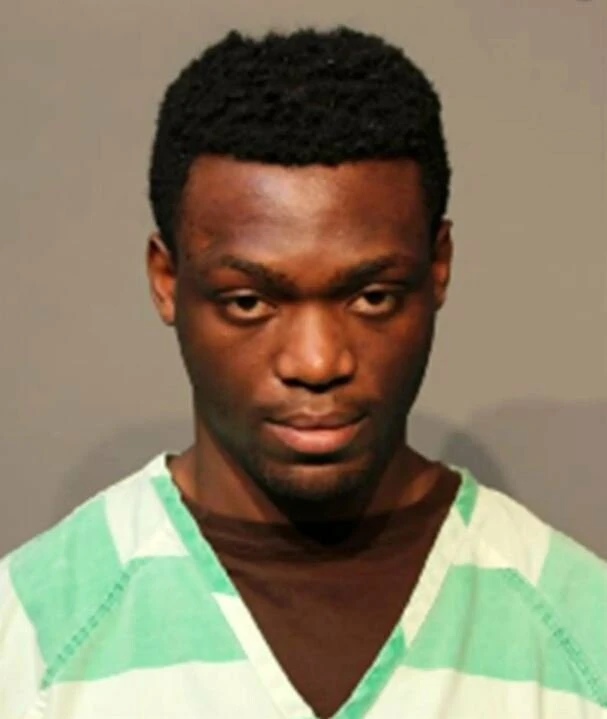 Tüyler ürperten olay: Eve girdi uyuyan kadını izledi bir çift çorap aldı..