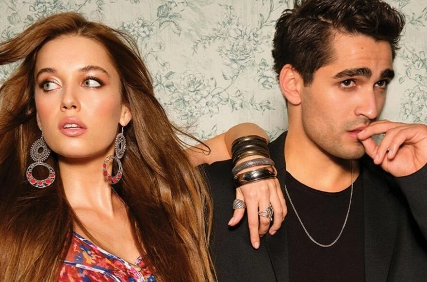 Bayramı evde geçiriyorsanız üzülmeyin! Kanallar dizi severleri sevindiren haberi duyurdu!