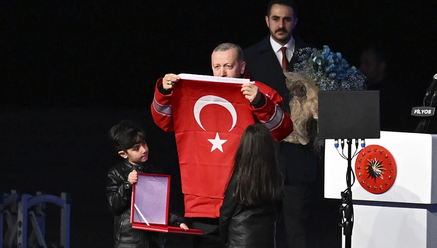 Tarihi günde tarihi müjde! Cumhurbaşkanı Erdoğan: Isınma 1 ay, mutfak ve sıcak su 1 yıl ücretsiz