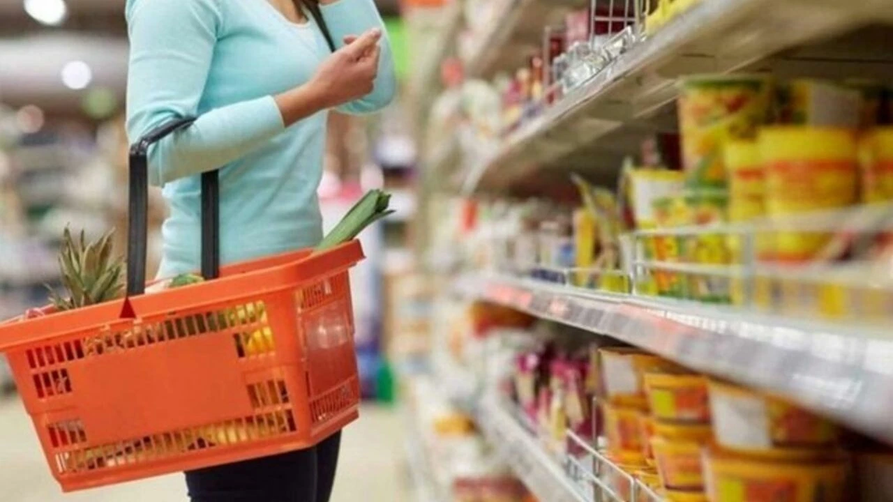 Sünger gibi kek tarifi için harca ekleyin! İşin ustası paylaştı!