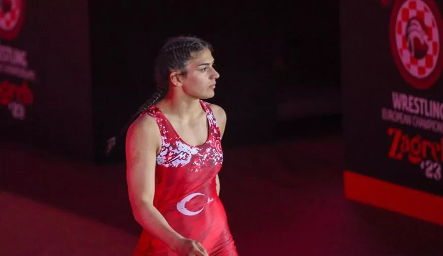 Milli güreşçi Yasemin Adar 6. kez Avrupa şampiyonu oldu