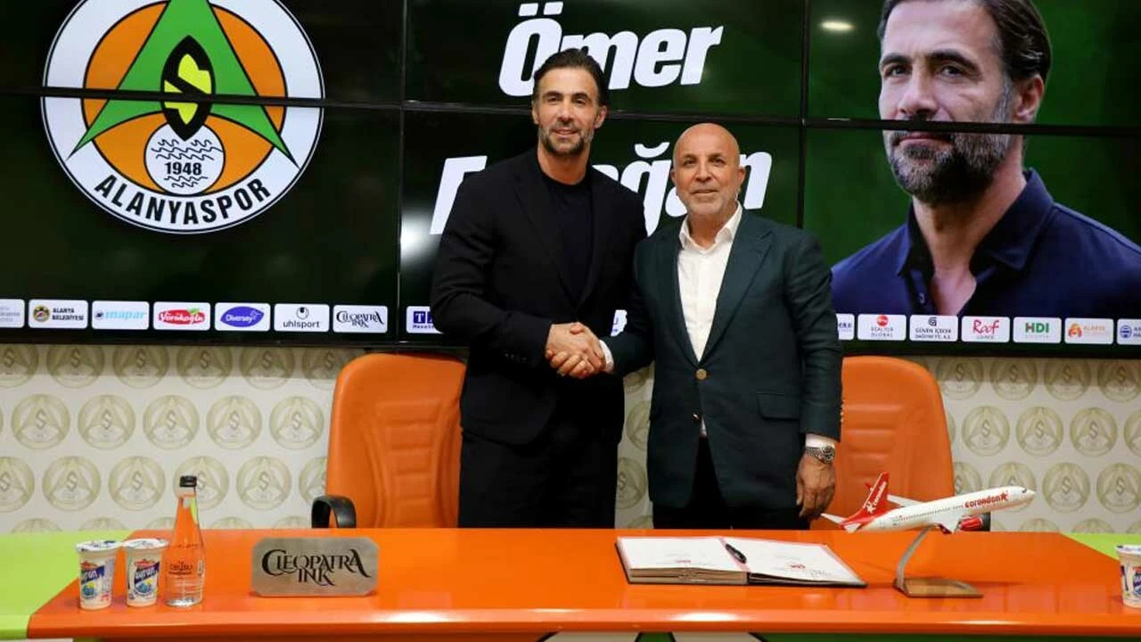 Alanyaspor'un yeni teknik direktörü Ömer Erdoğan oldu