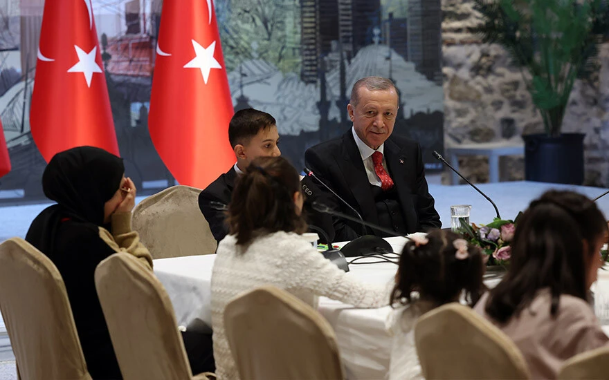 23 Nisan kabinesi Dolmabahçe'de: Projelerini tek tek Cumhurbaşkanı Erdoğan'a sundular