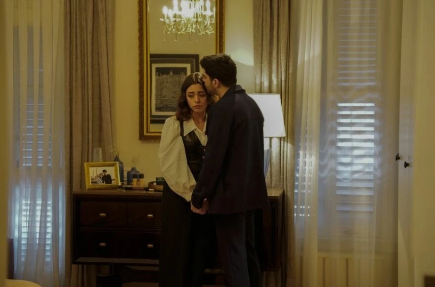 Tartışmalar devam ederken Kızılcık Şerbeti dizisi için Show TV’den yeni karar!