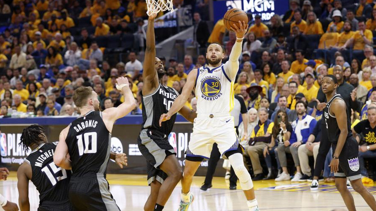 Golden State pes etmedi: Sacramento’yu devirdi, seride durum 2-2 oldu