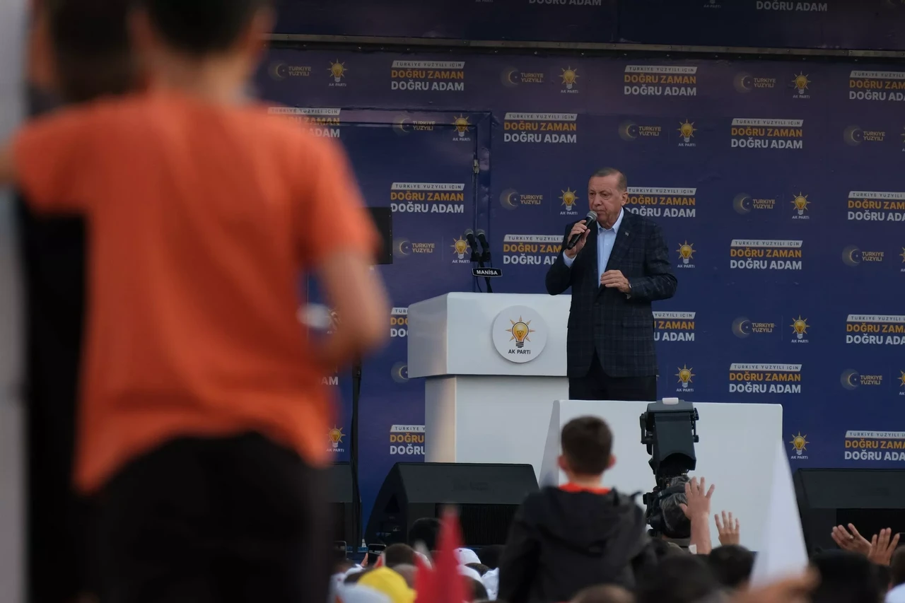 Son dakika! Cumhurbaşkanı Erdoğan'dan 6'lı masaya ilginç gönderme: 7 kişi danaya girse tamam da... Son dakika! Cumhurbaşkanı Erdoğan'dan 6'lı masaya ilginç gönderme: 7 kişi danaya girse tamam da...