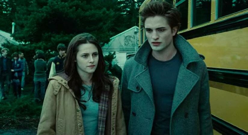 Twilight hayranlarına iyi haber!  Alacakaranlık serisi dizi olarak geri dönüyor..