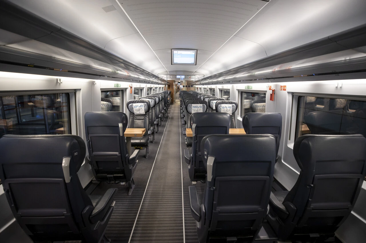 Bakan Karaismailoğlu müjdeyi duyurdu! Ankara-Sivas Hızlı Tren Hattı yarın açılıyor