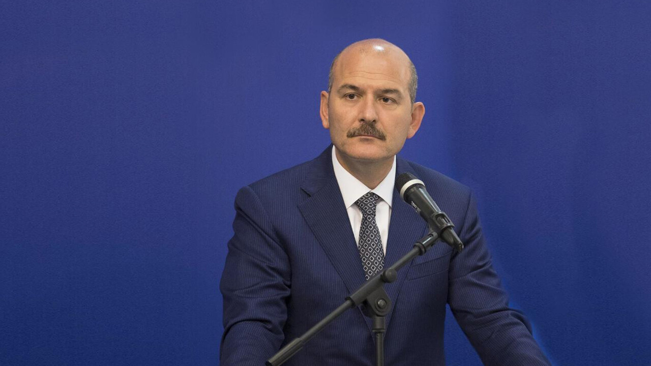 Bakan Soylu YSP&#039;nin adını verdi: İçinde dağdan inenler var 