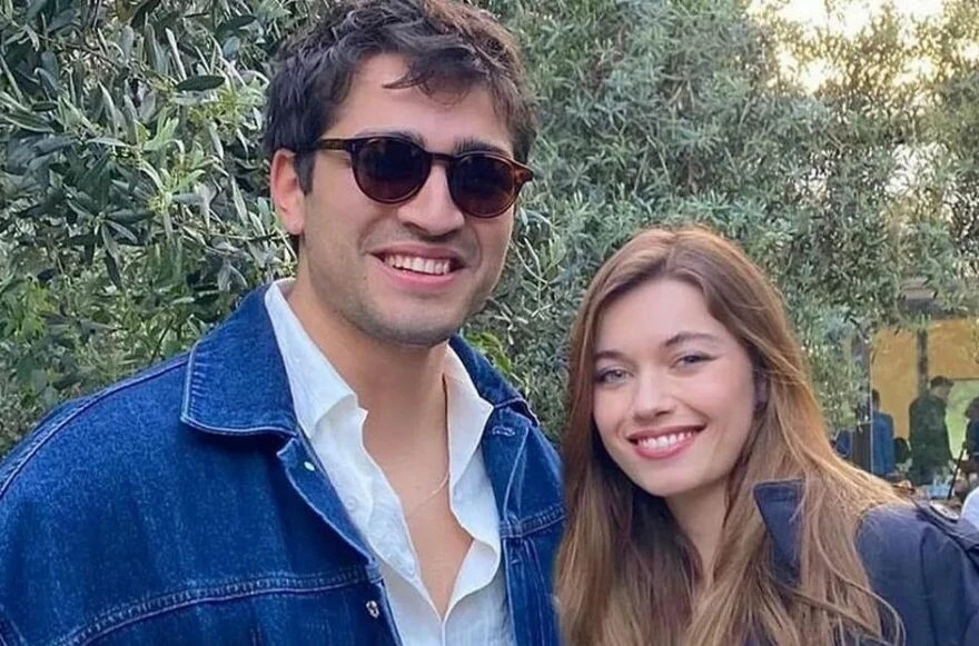 Yalı Çapkını'nın Ferit'i söze katıldı, abisini görenler şaştı kaldı! Bu kadar benzerlik olmaz!