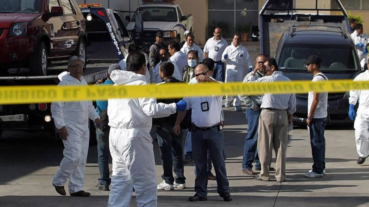 Meksika&#039;daki cesetlerin sayısı artıyor! 8 cansız beden tatil beldesinde bulundu