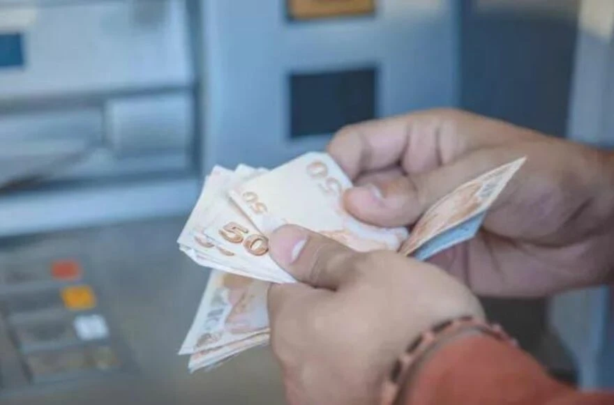 7.500 TL'nin üzerinde emekli maaşı alanlara refah payı müjdesi geldi! Emekliye ilave ödeme yapılacak! Bakan Bilgin duyurdu!