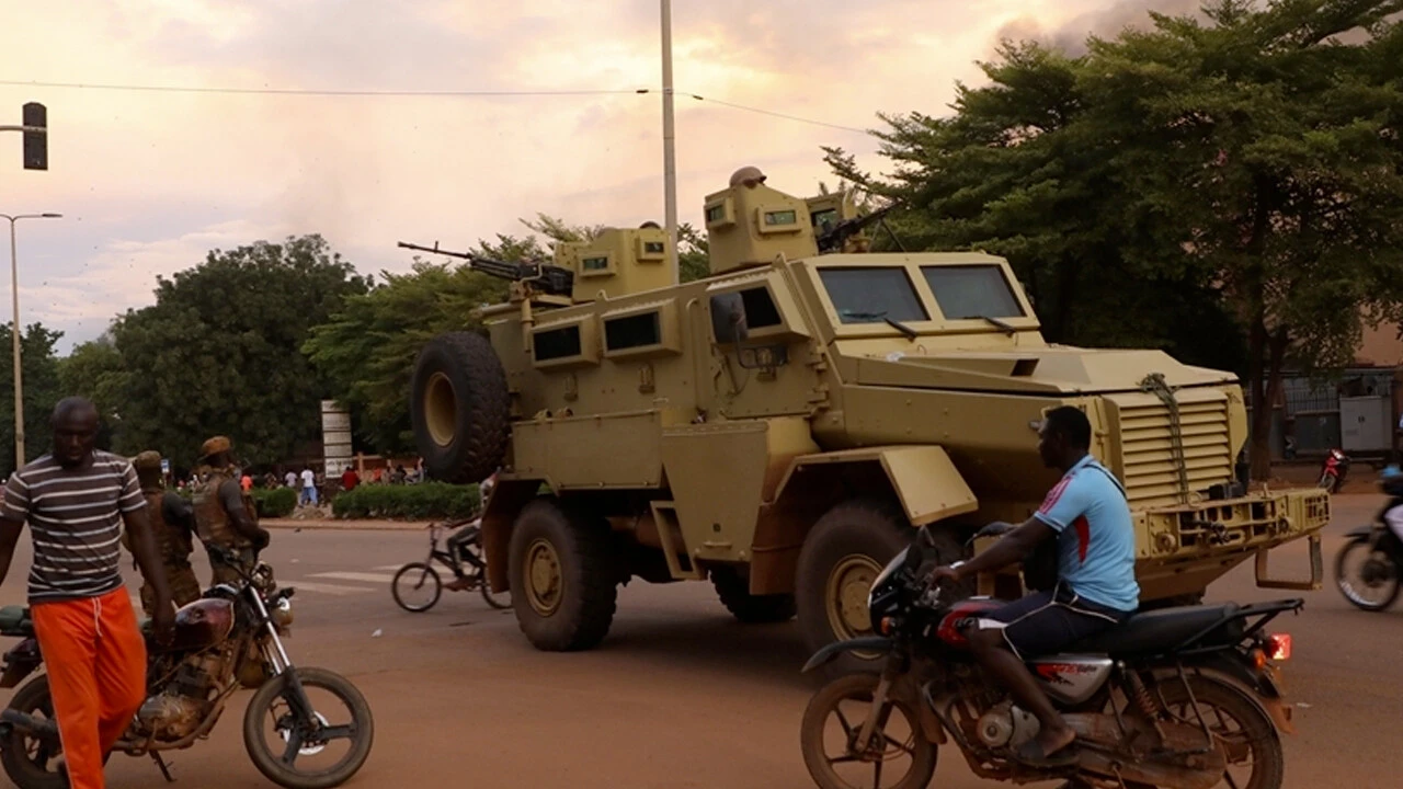 Burkina Faso'da askeri birliğe saldırı: 33 asker öldü