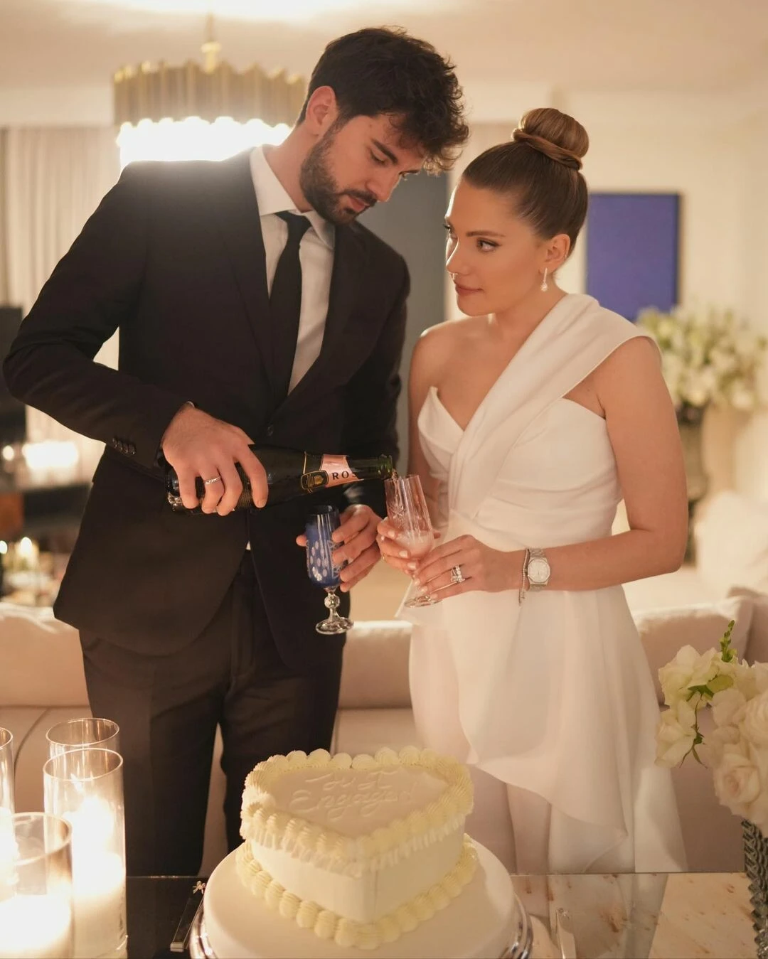 Yasak Elma final yaparken Eda Ece'den hayranlarını mutlu eden bir haber geldi!