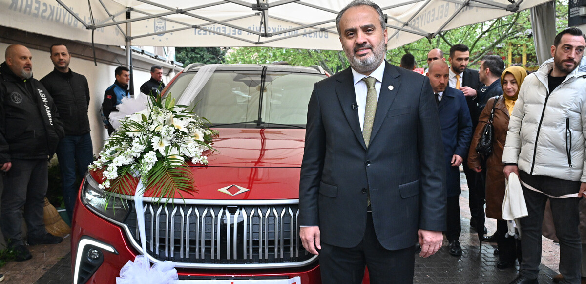 Türkiye’nin otomobili ilk kez gelin arabası oldu