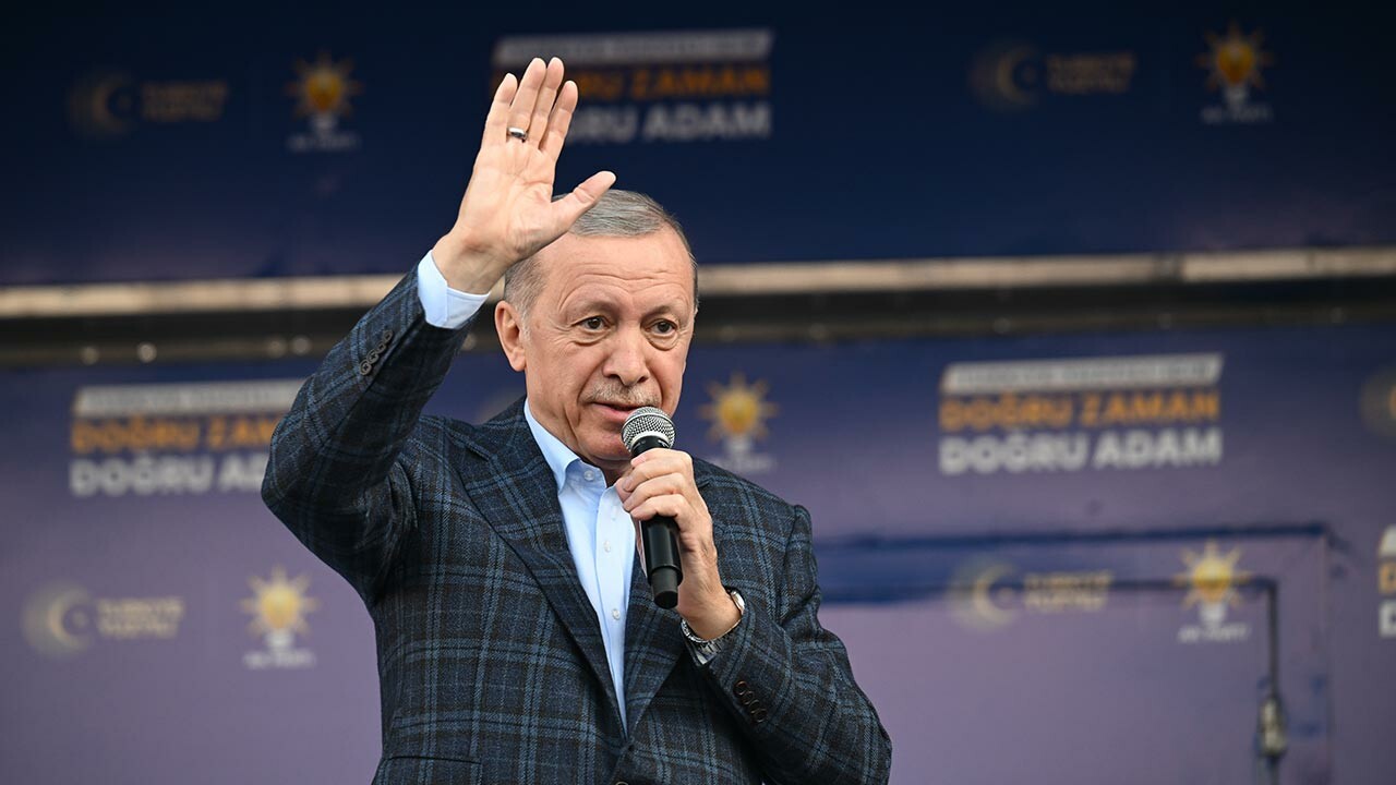 Canlı yayında rahatsızlanan Cumhurbaşkanı Erdoğan 3 gün sonra yeniden meydanlarda! Programı çok yoğun...