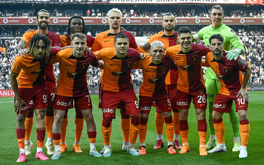 Okan Buruk'tan derbi sonrası neşter: 3 ismi kulübeye çekiyor