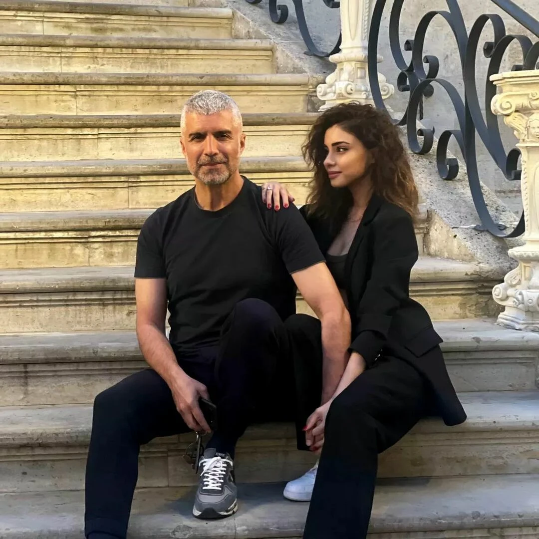 Karakolluk olmuşlardı! Özcan Deniz’in ev sahibinin son hamlesi ‘pes’ dedirtti!