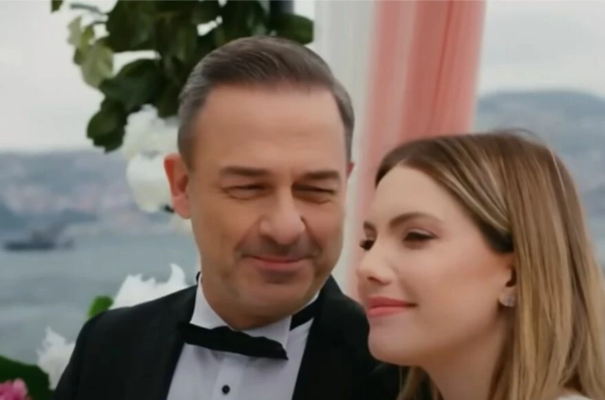 Televizyonda haftanın en çok izlenen yerli dizileri belli oldu! Zirvedeki isim değişmedi!