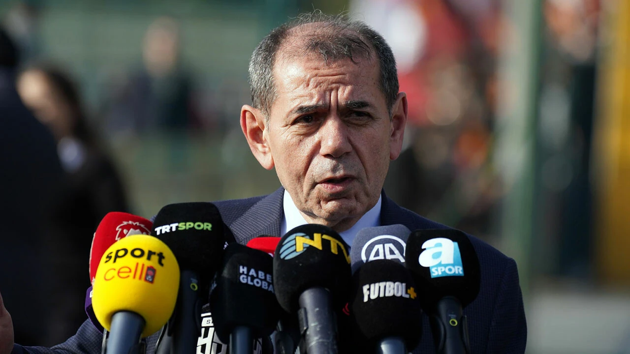 Dursun Özbek: "Şampiyon belli, ikincilik için yarışsınlar"