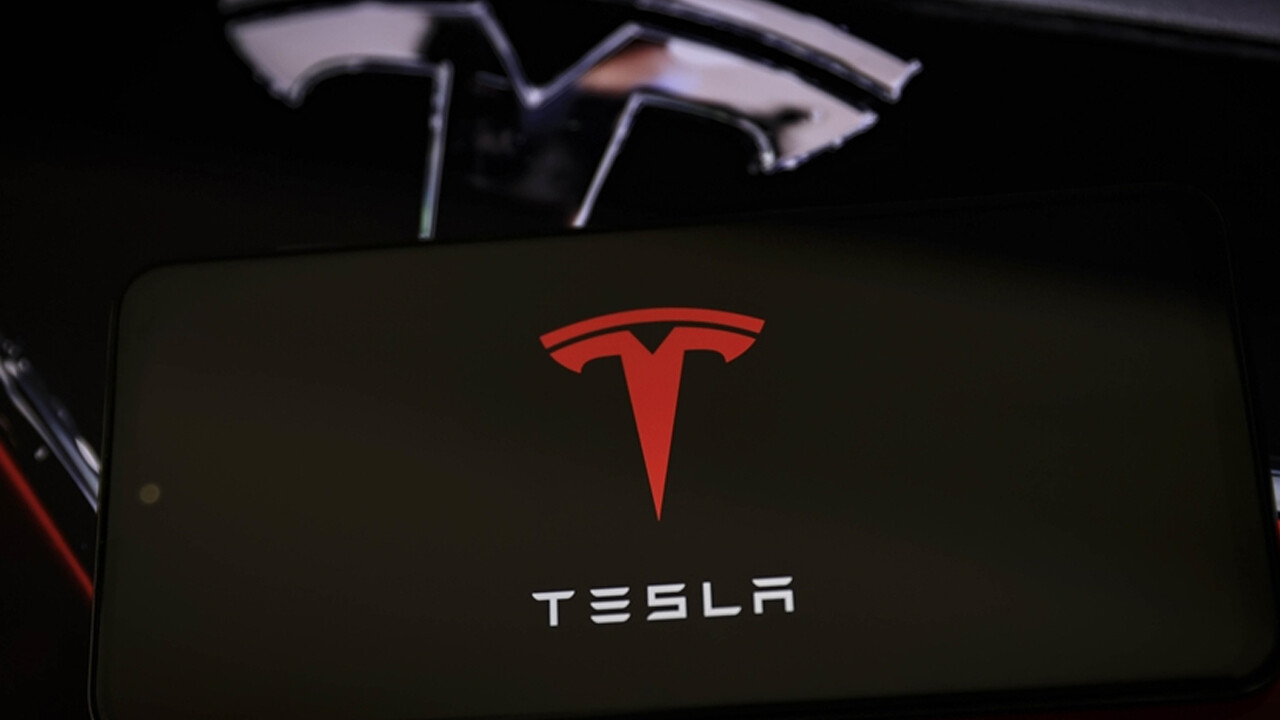 Tesla peş peşe indirim kararına mola: Yeni fiyat politikası belli oldu