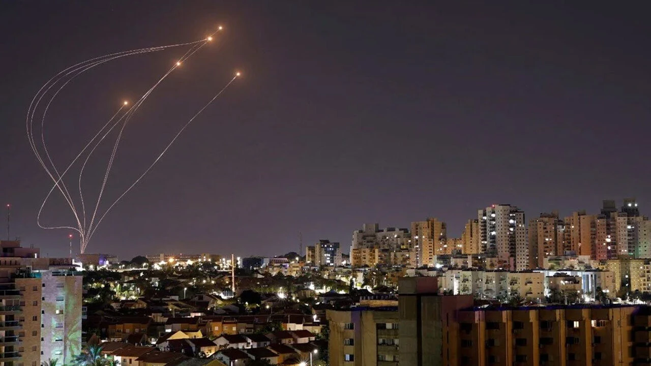 Demir Kubbe yine hayal kırıklığına uğrattı İsrail'in hava savunma sistemi arızalandı