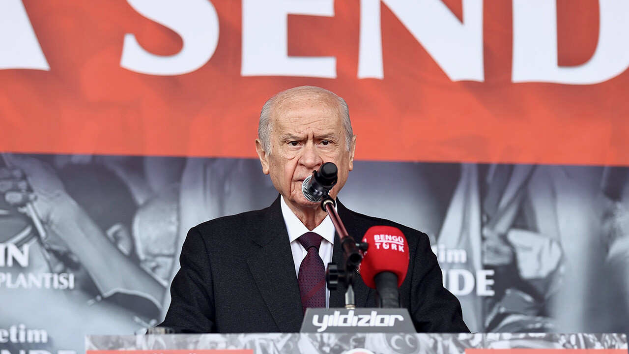 Devlet Bahçeli&#039;den The Economist&#039;e tepki: Küresel sermaye çeteleri Türkiye&#039;ye yön veremez