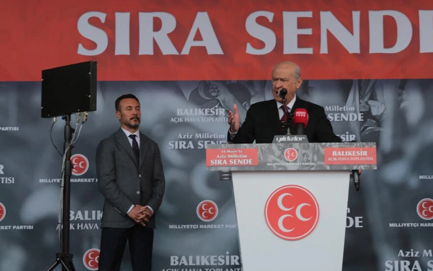 Devlet Bahçeli'den The Economist'e tepki: Küresel sermaye çeteleri Türkiye'ye yön veremez Devlet Bahçeli'den The Economist'e tepki: Küresel sermaye çeteleri Türkiye'ye yön veremez