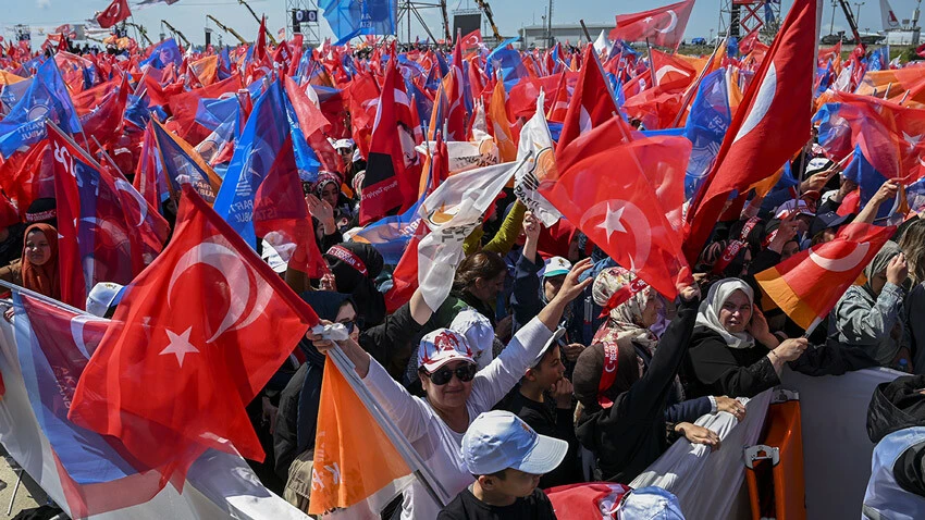 Son dakika! Cumhurbaşkanı Erdoğan tarihi mitingde batı medyasına ‘kapak’ verdi: Avrupalı gazeteciler burayı izliyor