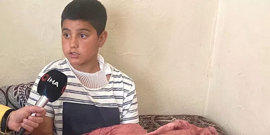 Seçim bürosuna gelen çocuğu kaynar çay fırlatan şahıs tutuklandı 