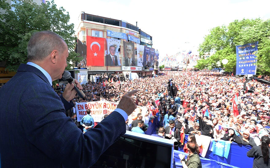 Son dakika! Cumhurbaşkanı Erdoğan dış basına rest çekti: Dergi kapaklarının tehditleri bize sökmez Son dakika! Cumhurbaşkanı Erdoğan dış basına rest çekti: Dergi kapaklarının tehditleri bize sökmez
