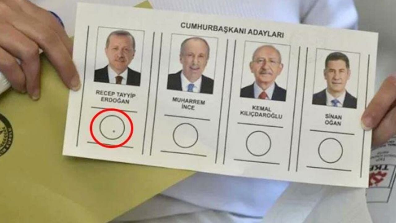 Oy pusulasındaki &quot;siyah nokta&quot; tartışmalarına YSK son noktayı koydu