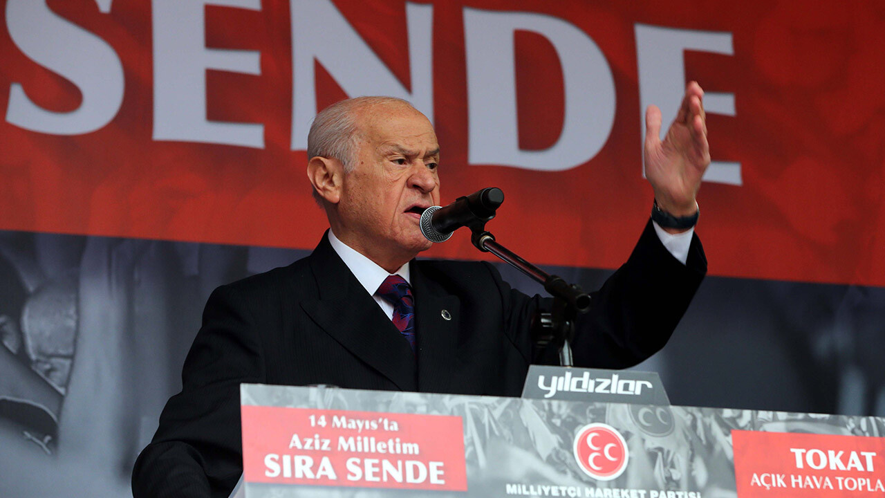 Son dakika! MHP lideri Devlet Bahçeli&#039;den Batı&#039;ya seçim tepkisi: Erdoğan&#039;ı size yedirmeyiz