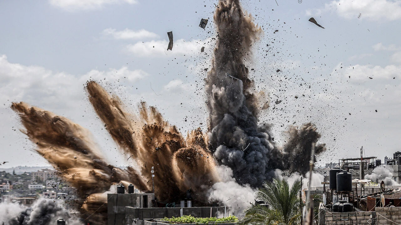 5 günde en az 15 aile evsiz kaldı İsrail savaş uçakları Gazze'yi yerle bir etti 50 yıllık emek enkaz altında