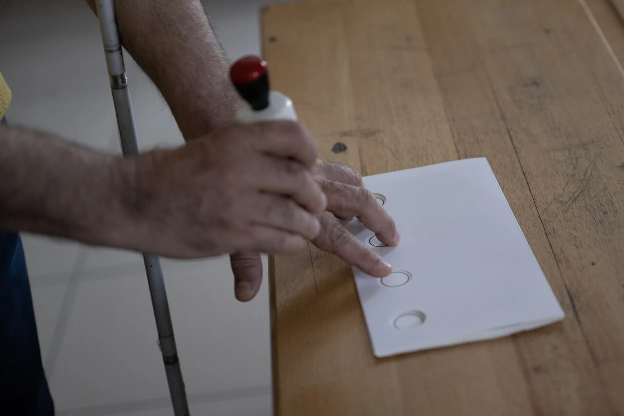 YSK bu seçimde bir ilki gerçekleştirdi. Görme engelliler için ilk özel şablon oluşturuldu