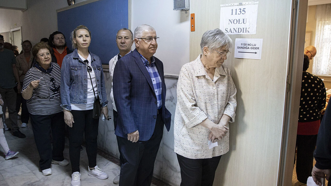 Genelkurmay Başkanı Orgeneral Güler Ankara’da oyunu kullandı