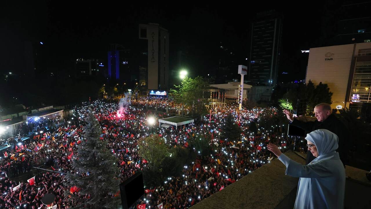Cumhurbaşkanı Erdoğan'dan 28 Mayıs mesajı: Türkiye Yüzyılı’nın müjdecisi olacak Cumhurbaşkanı Erdoğan'dan 28 Mayıs mesajı: Türkiye Yüzyılı’nın müjdecisi olacak