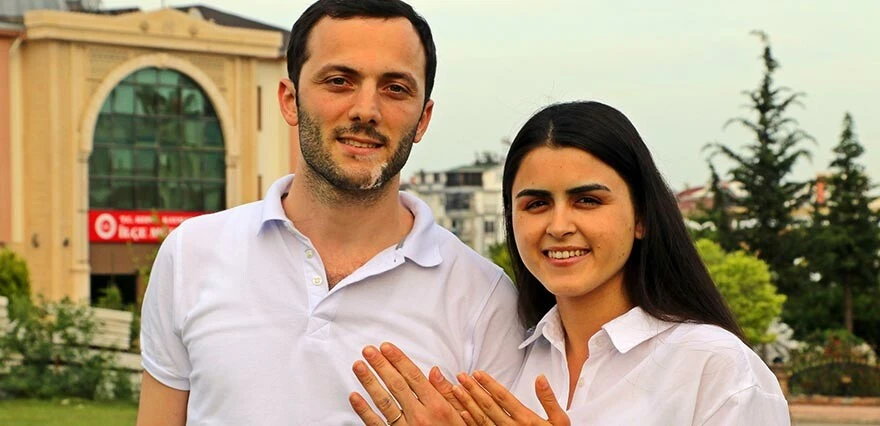 Düğüne tabutla gelip, damadın cenaze namazını kıldılar! İşte 'yok artık' dedirten görüntüler...