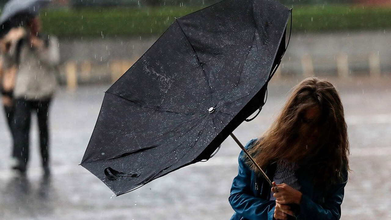 Güneş yerini yağışa bıraktı! Meteoroloji&#039;den İstanbul dahil 17 il için &#039;sarı kodlu&#039; alarm verildi..