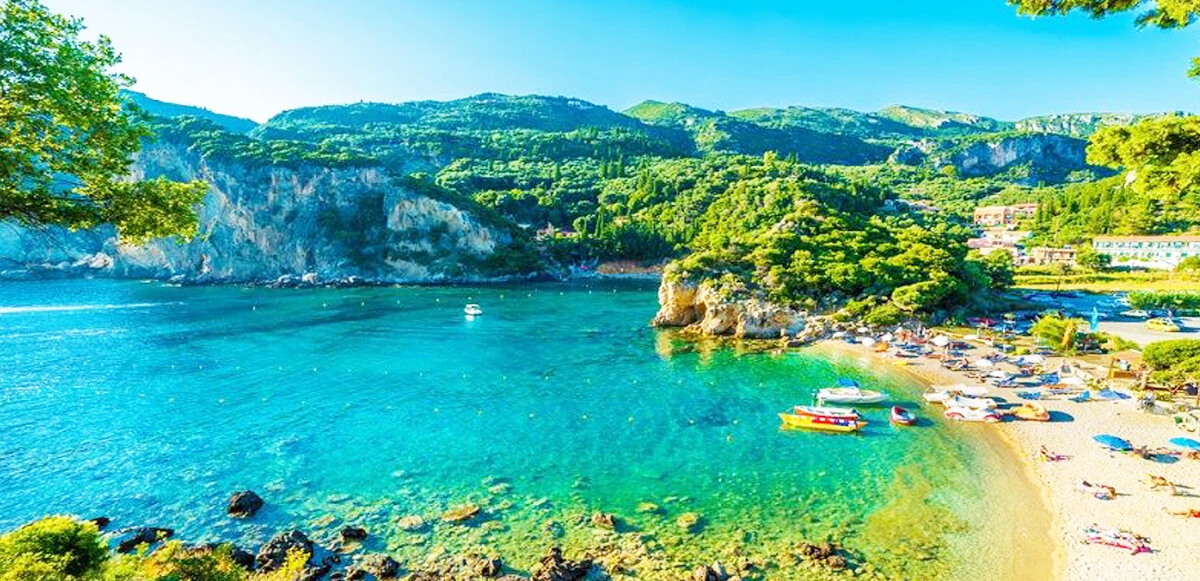 Yunan adalılar Atina yönetimine tepkili: İkinci sınıf vatandaş gibiyiz 