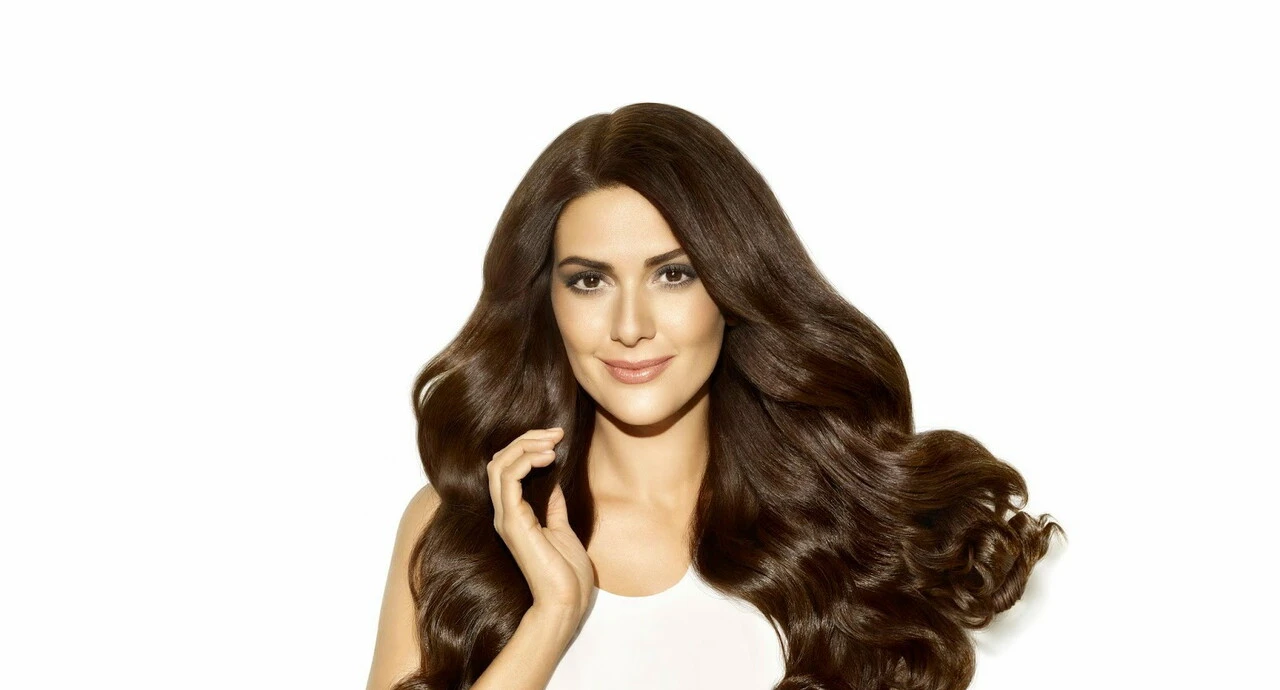 7 yıl ara vermişti! Bergüzar Korel, yeni bir diziyle izleyici karşısına çıkmaya hazırlanıyor!