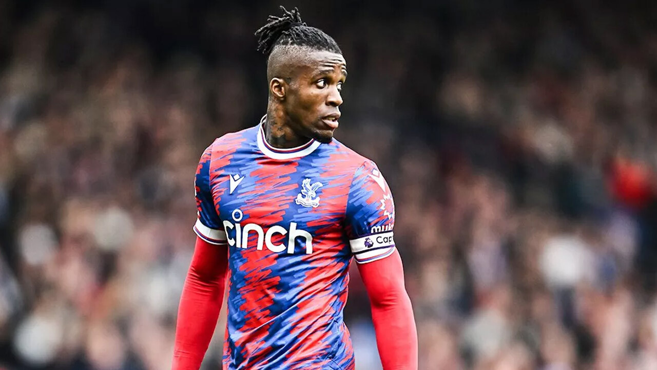 Fenerbahçe yılın transferi için kolları sıvadı! Wilfried Zaha adım adım Kanarya&#039;ya... 