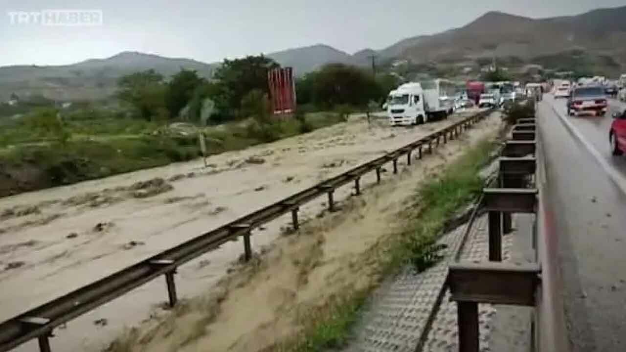 Ankara-Kırıkkale karayolu trafiğe kapandı!