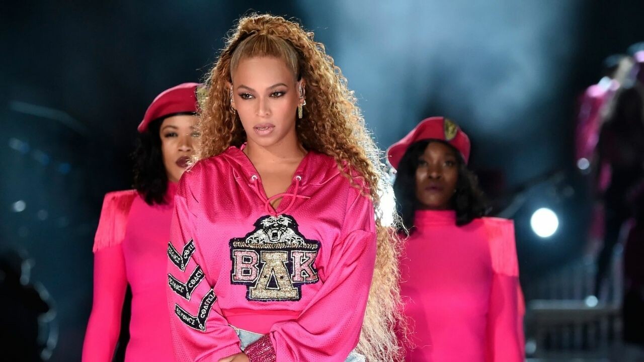 Eyaletin en pahalı evini satın almıştı! Şimdi de Beyonce&#039;nin tavuk burger için ödediği para hayrete düşürdü